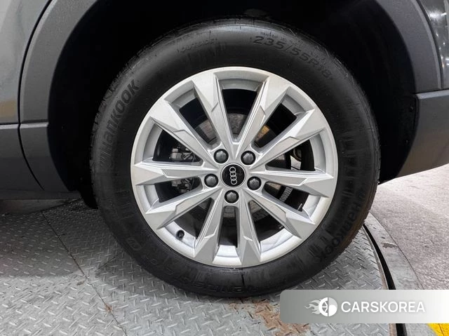 Audi Q3 (F3) id 4194056 из Кореи 15