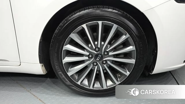 Kia Come New K7 id 3796182 из Кореи 15