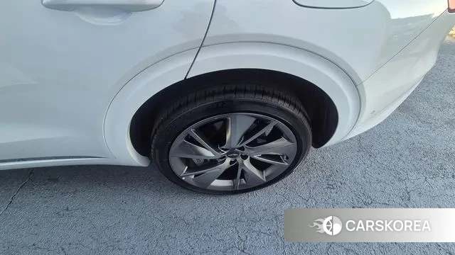 Genesis GV70 id 3595238 из Кореи 14