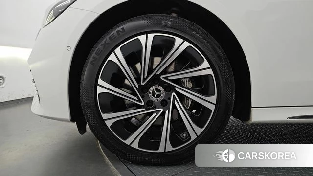Mercedes-Benz E-Class W214 id 4757510 из Кореи 15