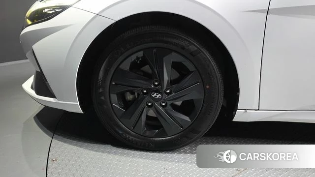 Hyundai Avante Hybrid (CN7) id 4572513 из Кореи 29