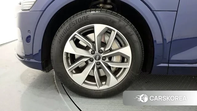 Audi e-Tron id 3504623 из Кореи 15