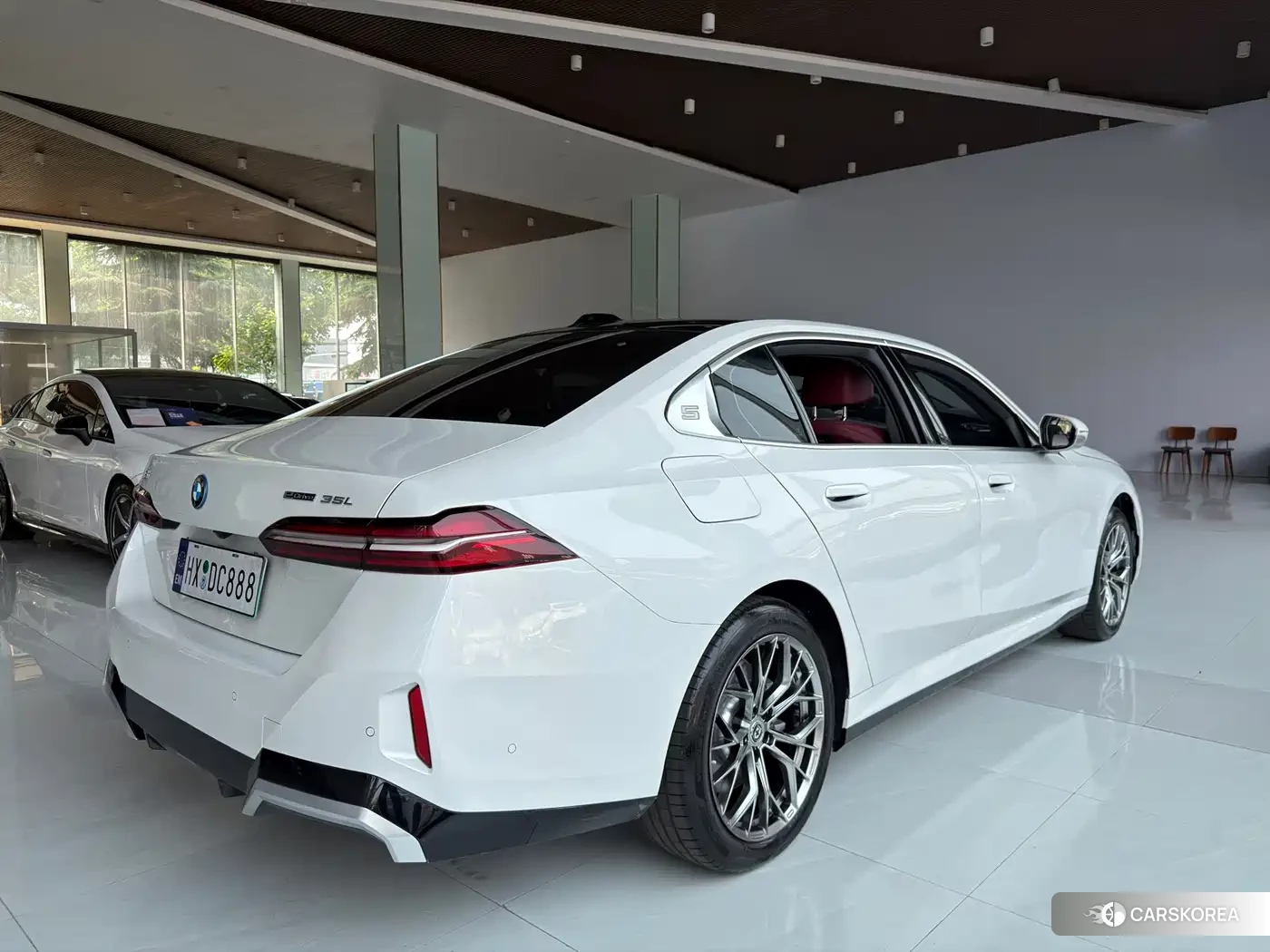 BMW i5 id 4538834 из Китая 14
