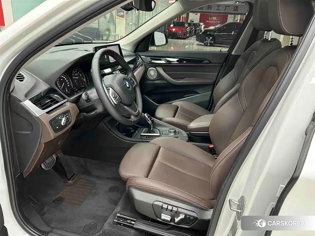 BMW X1 id 4606908 из Китая 20
