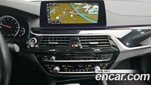 BMW 5 Series (G30) id 2671978 из Кореи 15