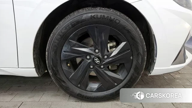 Hyundai Avante Hybrid (CN7) id 3600350 из Кореи 15