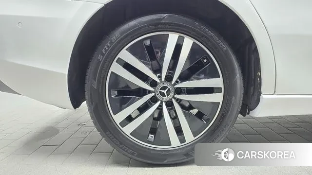 Mercedes-Benz A-Class W177 id 3463928 из Кореи 15