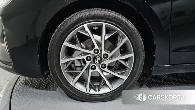 Hyundai The New Avante AD id 3396886 из Кореи 15