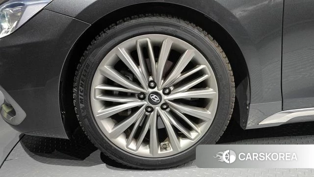 Hyundai Grandeur IG id 4416979 из Кореи 29