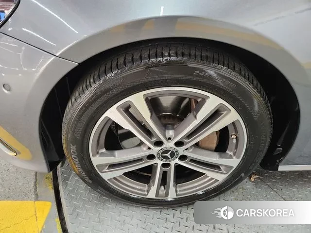 Mercedes-Benz E-Class W213 id 3695361 из Кореи 15