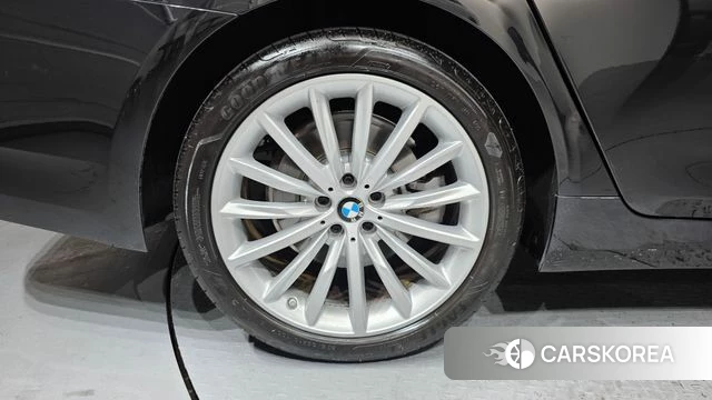 BMW 5 Series (G30) id 4749454 из Кореи 15