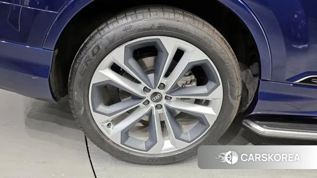 Audi Q7 (4M) id 3002692 из Кореи 15