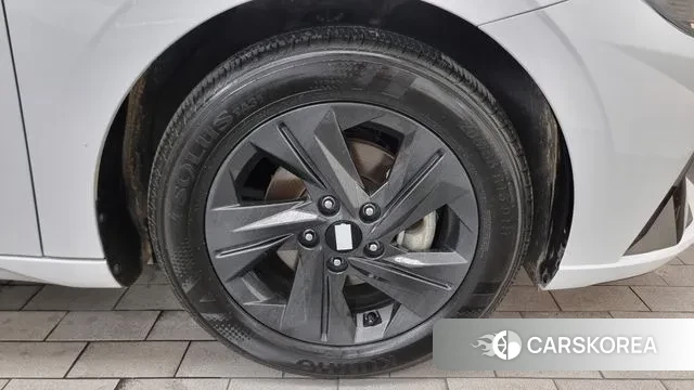 Hyundai Avante Hybrid (CN7) id 3053582 из Кореи 15