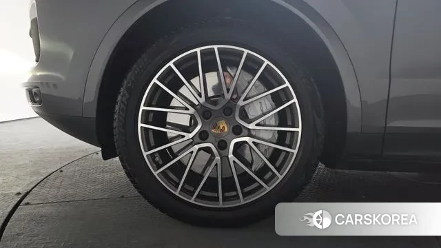 Porsche Cayenne (PO536) id 3727846 из Кореи 15