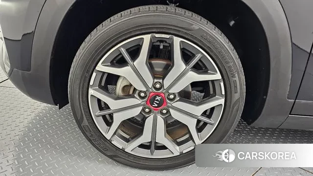 Kia Seltos id 3428045 из Кореи 15