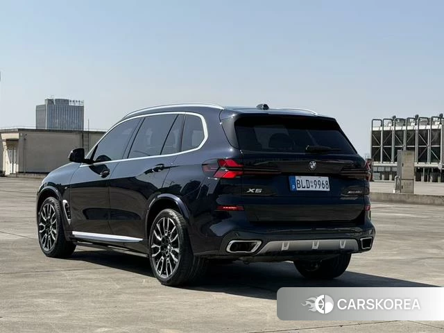 BMW X5 id 4271633 из Китая 8