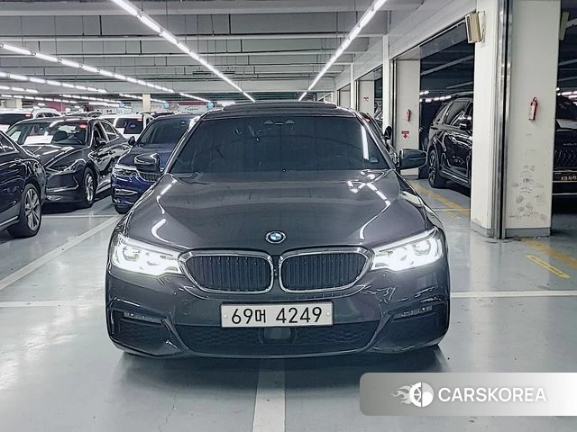 BMW 5 Series (G30) id 4377694 из Кореи 15