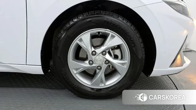 Hyundai Avante (CN7) id 3361211 из Кореи 15