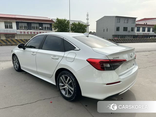 Honda Civic id 4299892 из Китая 13