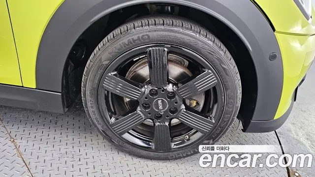 Mini Cooper S Convertible id 2694840 из Кореи 15