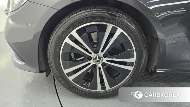 Mercedes-Benz E-Class W213 id 3916391 из Кореи 15