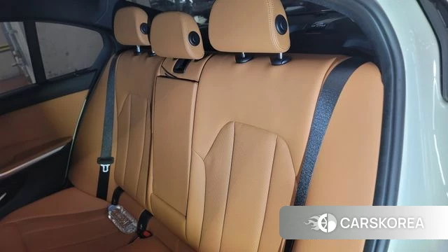 BMW 3 Series (G20) 2024 Белый из Кореи, фото 5