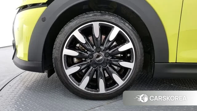 Mini Cooper S id 2989296 из Кореи 15