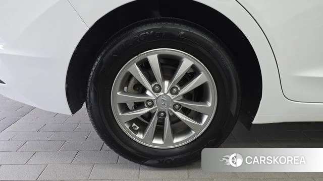 Hyundai The New Avante AD id 4543078 из Кореи 27
