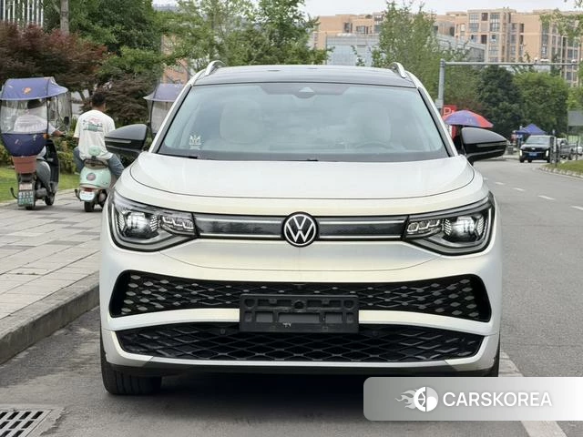 Volkswagen ID.6 X id 4366064 из Китая 9