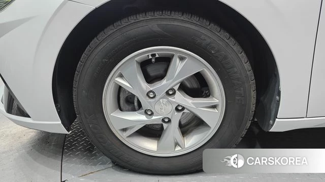 Hyundai Avante (CN7) id 3935430 из Кореи 15