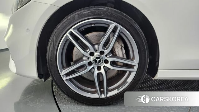 Mercedes-Benz E-Class W213 id 4411128 из Кореи 15