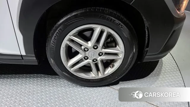 Hyundai The New Kona id 3427933 из Кореи 15