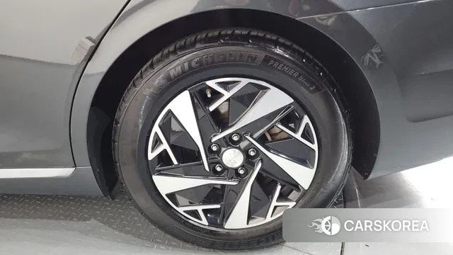 Hyundai The New Grandeur IG Hybrid id 3552002 из Кореи 15