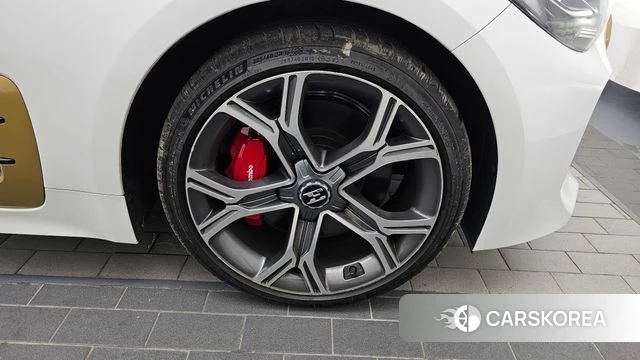 Kia Stinger id 3866755 из Кореи 15