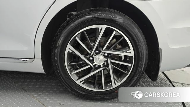 Hyundai The New Grandeur IG id 3860694 из Кореи 15