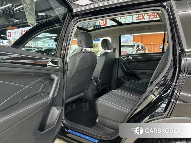 Volkswagen Tiguan L 2025 Черный из Китая, фото 5