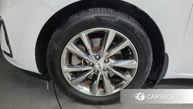 Kia The New Carnival id 4563075 из Кореи 26