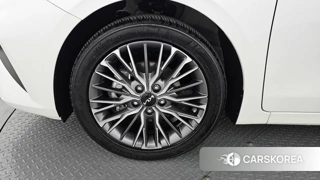Kia The New K3 2nd generation id 3858671 из Кореи 15