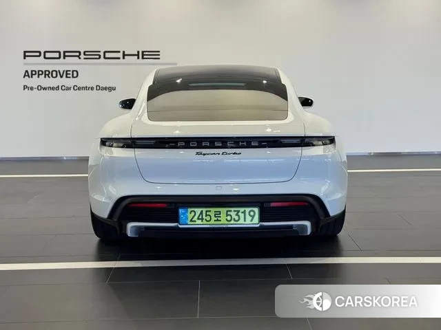 Porsche Taycan id 3689602 из Кореи 15