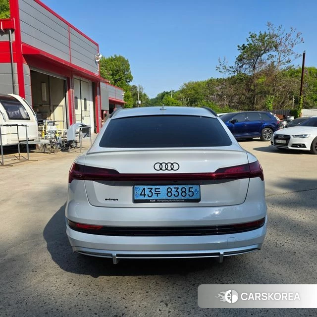 Audi e-Tron id 4283013 из Кореи 15