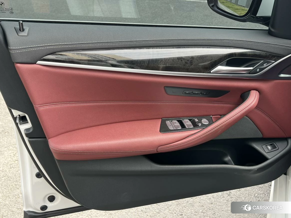 BMW 5 series id 4492911 из Китая 10
