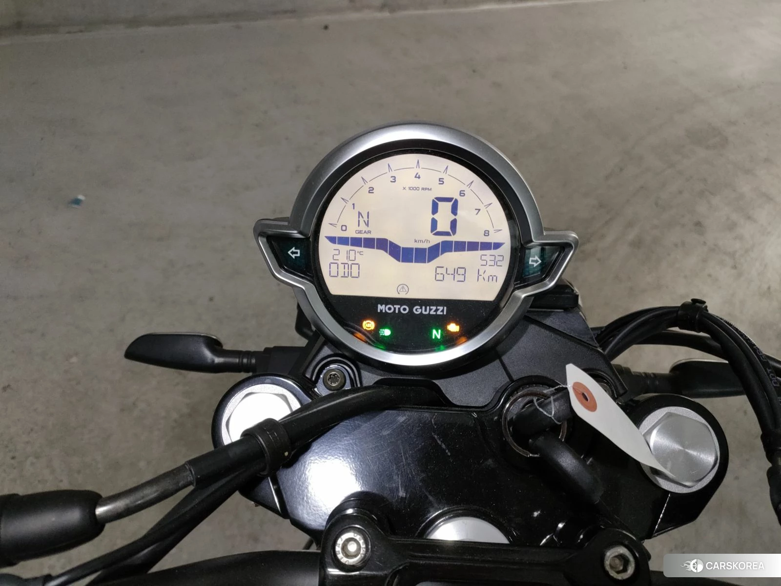 Проданный MOTO GUZZI V7 STONE 2023 из Японии, фото 5
