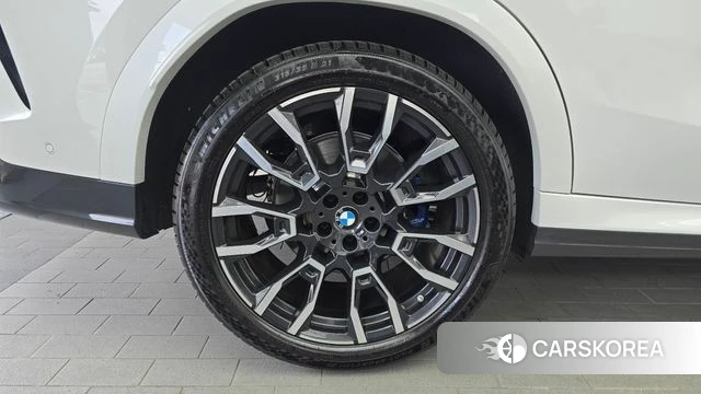 BMW X6 (G06) id 4421674 из Кореи 29