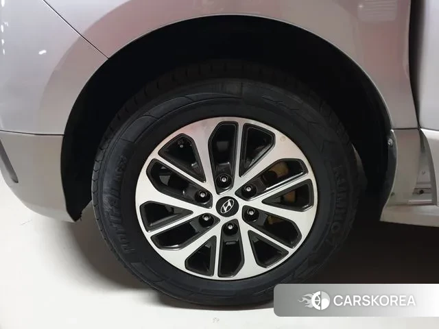 Hyundai The New Grand Starex 2021 Серебристо-серый из Кореи, фото 5