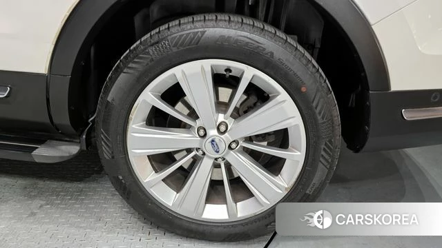 Ford Explorer id 3853658 из Кореи 15