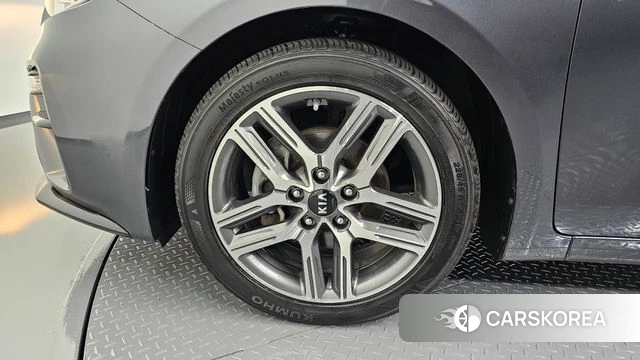 Kia Come New K3 id 4794670 из Кореи 25