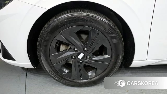 Hyundai Avante (CN7) id 3793674 из Кореи 15