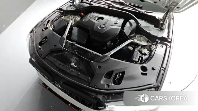 BMW 5 Series (G30) id 3736877 из Кореи 15