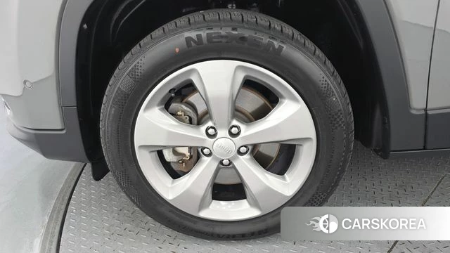 Jeep Cherokee (KL) id 4542810 из Кореи 28
