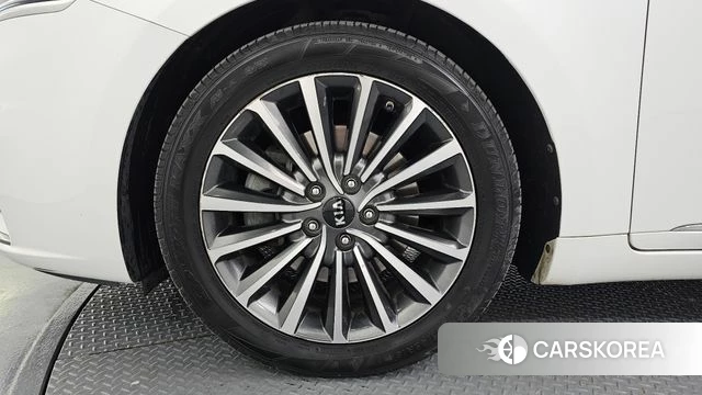 Kia Come New K7 id 4610613 из Кореи 15